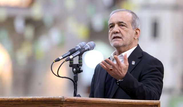 İran Cumhurbaşkanı: Müzakereler Devrim Lideri'nin onayıyla yürütülmekte