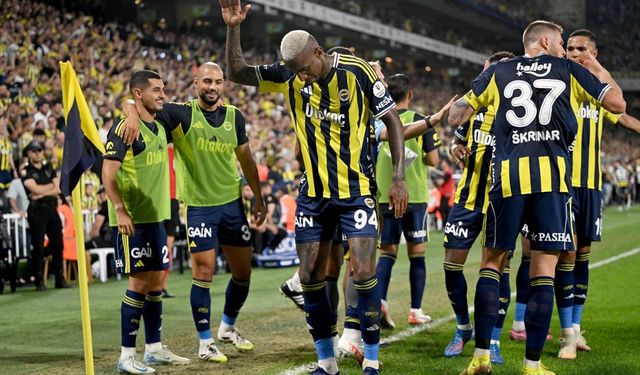 Kocaelispor - Fenerbahçe Maçı Öncesi İlk 11'ler Belli Oldu