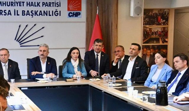 Çelik'ten Bursa çağrısı: Halkın iradesi için belediye önüne