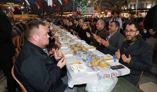 Denizli'de gönül sofralarının son durağı Delikliçınar