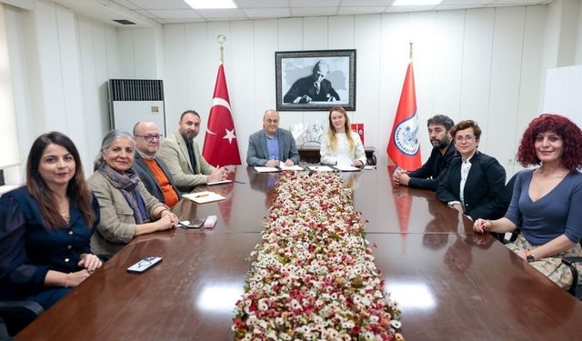 Konak Belediyesi ve BAYETAV'dan iş birliği: İmzalar eşit ve adil yaşam için atıldı