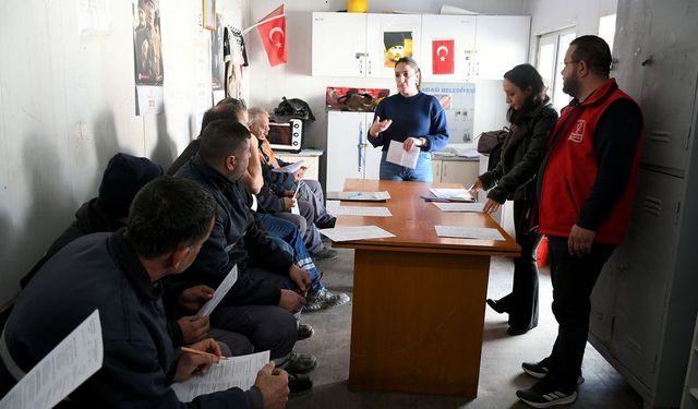 Kuşadası'ndan personeline iş sağlığı ve güvenliği eğitimi