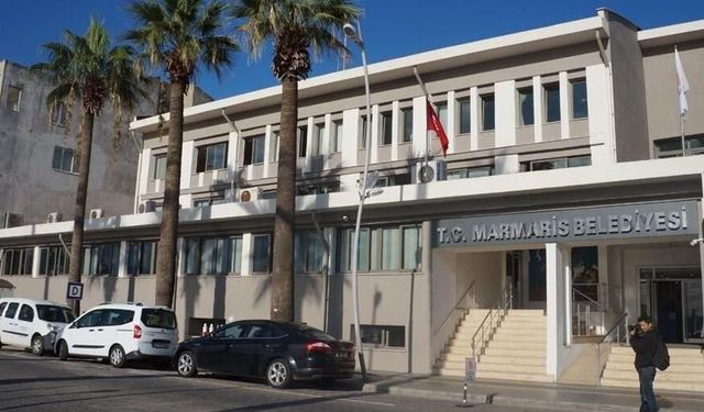 Marmaris Belediyesi'ne operasyon: 3 gözaltı