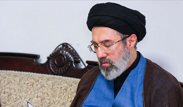 Mücteba Hamaney'den ilk mesaj geldi