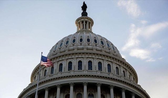 ABD Senatosu, Trump'ın İran'a saldırılarını kısıtlayan 'savaş yetkileri' tasarısını reddetti