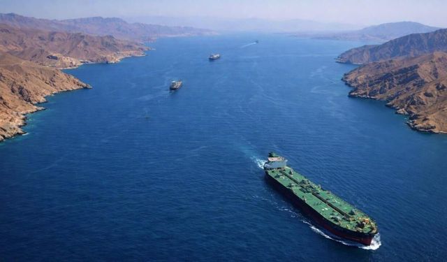 Çin ve Rusya, Hürmüz Boğazı tasarısını veto etti