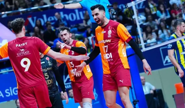 Galatasaray, Fenerbahçe'yi 3-1 Yenip Finalde