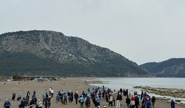 Temizlik seferberliğinin yeni durağı Kayacık Sahili oldu