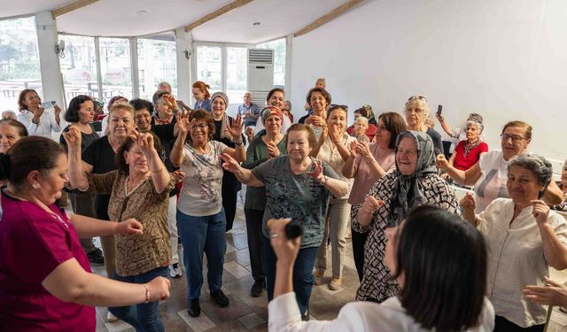 Bornova'nın çınarları bayram coşkusunda buluştu