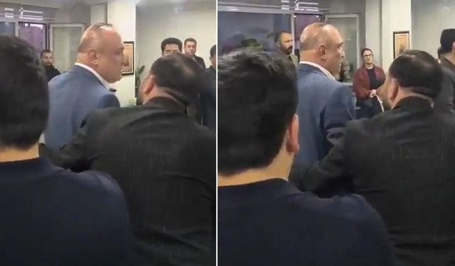 CHP'li Melih Meriç'e parti binasında protesto