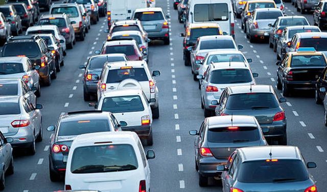 Kurban bayramı tatili trafiği kitledi