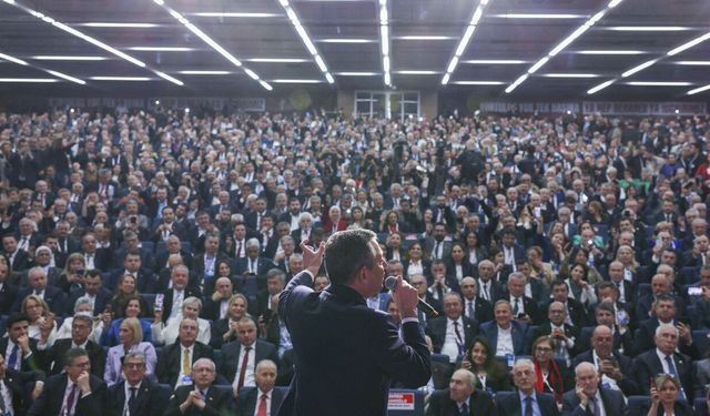 Mutlak butlan kararı dünya basınında: 'Son büyük darbe'