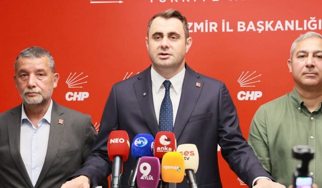 Özel'den İzmir çıkarması: Halk buluşması Cumhuriyet Meydanı'nda