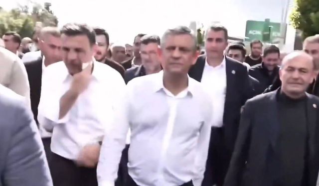 Özgür Özel TBMM'ye yürüyüş başlattı