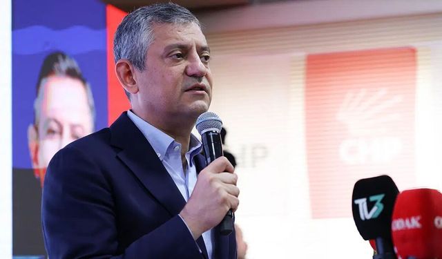 CHP'de grup toplantısı yapılıyor