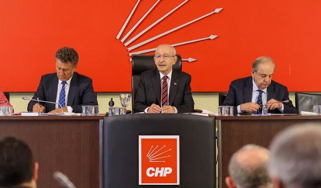 CHP'de Olağan Kurultay Süreci Eylüle Ertelendi