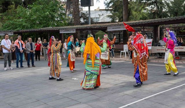 Kaşıkların ritmi Bornova'da yankılandı