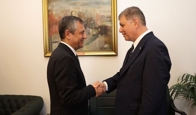 Özgür Özel'den Cemil Tugay Açıklaması: İstifasına Rızam Yok