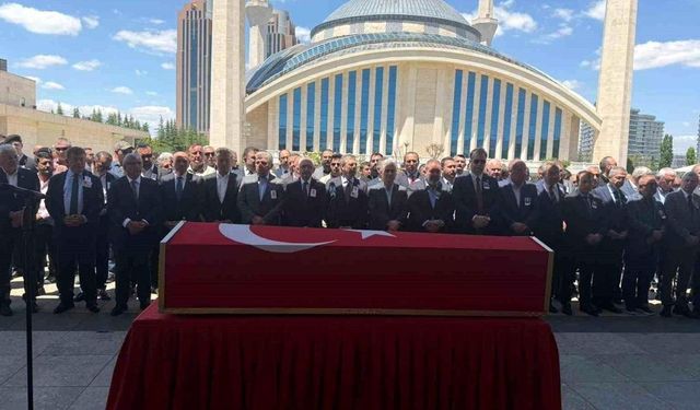 Rahmi Aşkın Türeli'nin Babası Son Yolculuğuna Uğurlandı