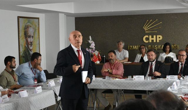 CHP İzmir'de Yönetici Eğitimi gerçekleştirildi