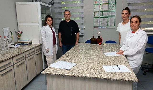 Manisa Büyükşehir'den Üreticiye Bilimsel Destek