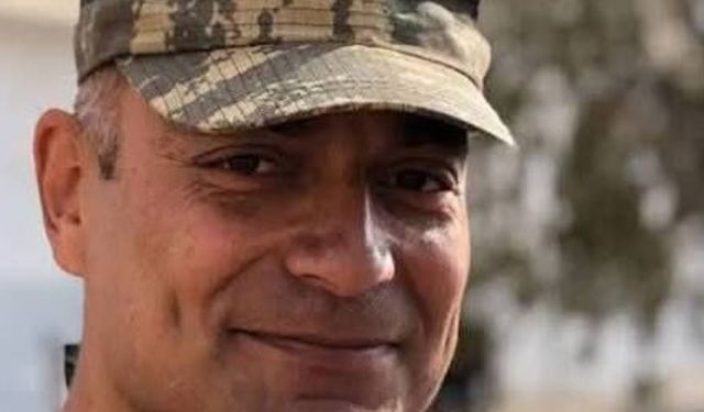 Albay Alper Topsakal emekliye sevk edildi