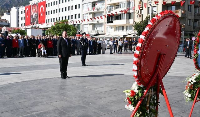 Büyük Zafer'in 104. Yılı Manisa'da Coşkuyla Kutlandı