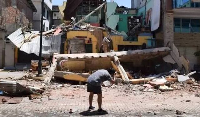 Kolombiya'da 7,4 Büyüklüğünde Deprem