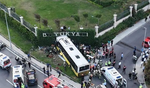 Zeytinburnu'ndaki otobüs kazasında ölü sayısı arttı