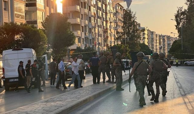 İzmir'de banka soygunu iddiası: Özel Harekat sevk edildi
