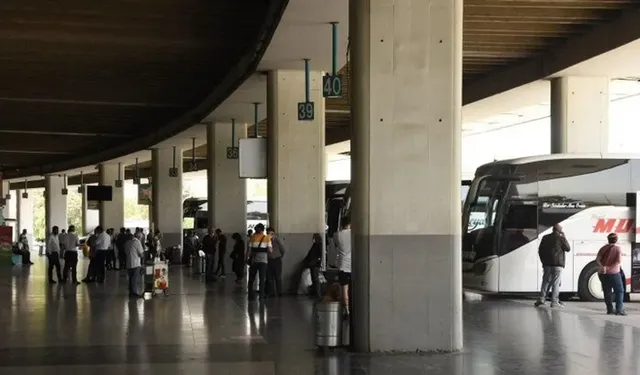İzmir'de hastaneden kaçan hükümlü otogarda yakalandı