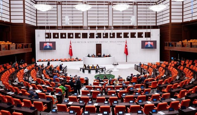 LGBTİ operasyonları Meclis gündemine taşındı
