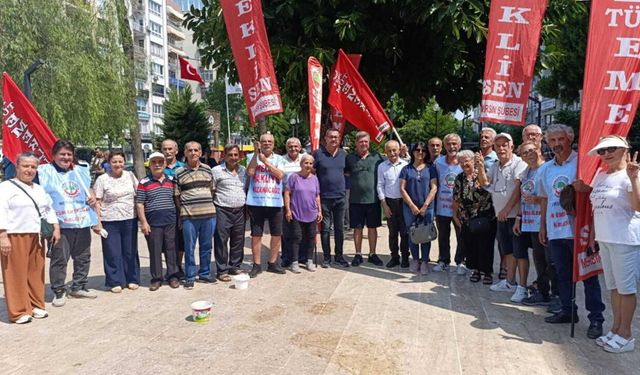 Mersin'de emeklilerden enflasyon tepkisi: Sandık mesajı
