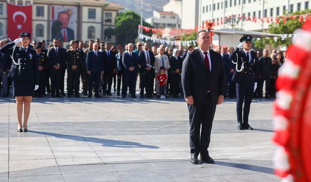Atatürk'ün Manisa'ya Gelişinin 101. Yılı Törenle Kutlandı