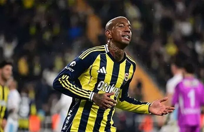 Fenerbahçe'de Talisca için anlaşma sağlandı