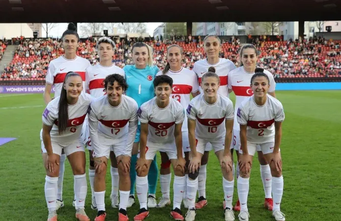 A Milli Kadın Futbol Takımı'nın aday kadrosu açıklandı