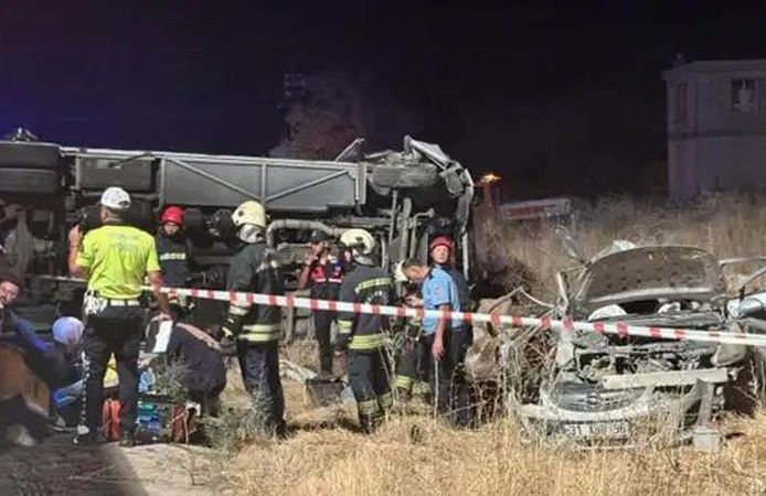 Gaziantep'te feci kaza: 7 ölü, 13 yaralı