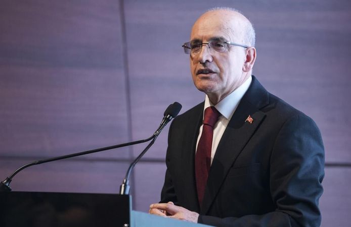 Mehmet Şimşek'ten istifa iddialarına net yanıt