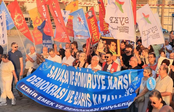 'Savaş politikalarıyla yoksulluk arasında derin bir bağ vardır'
