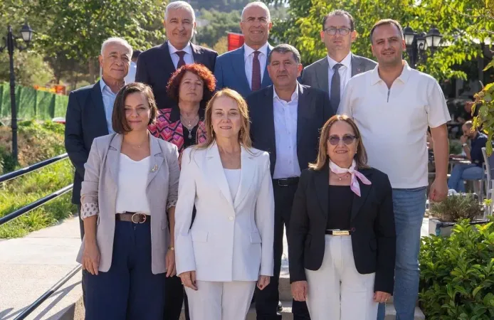 YENİ Partili başkanlar bir araya geldi