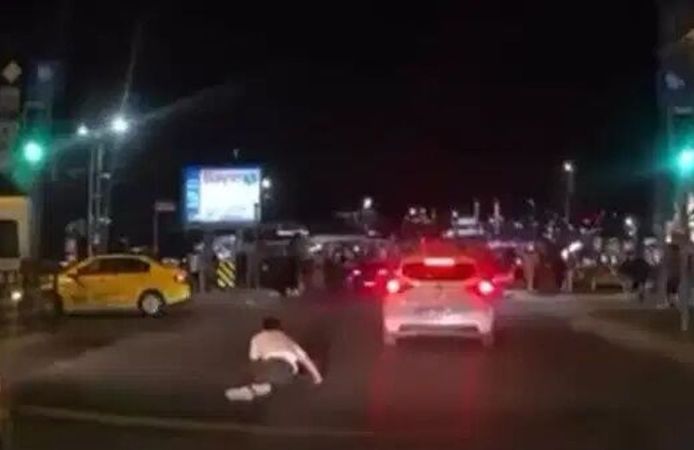 Yayaya çarpan sürücü kaçtı: Kaza kamerada