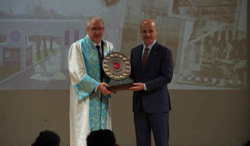 YÖK Başkanı Prof. Dr. Özvar'dan 'Türkiye-Suriye Üniversitesi' açıklaması