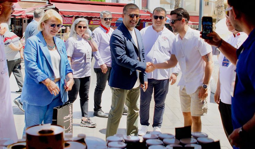 Ömer Günel, Uluslararası Gastro Festivalinin açılışına katıldı.