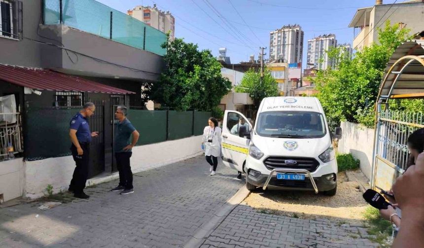 Acı olay: Anne ve oğlu kanlar içinde bulundu, hastaneye kaldırıldı