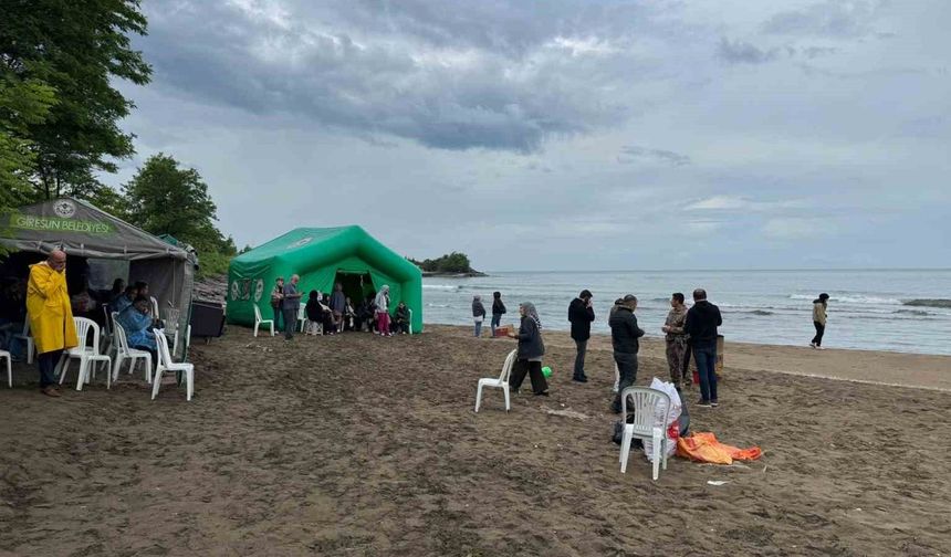Giresun’da denizde kaybolan çocuğu arama çalışmaları devam ediyor