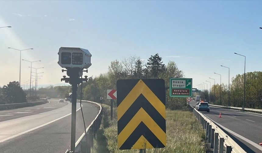 Hızlı sürücüler cezayı yedi