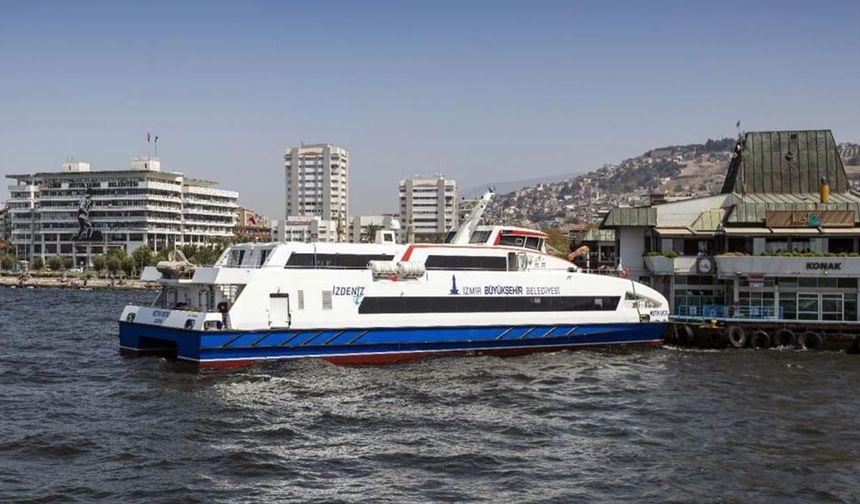 İzmir'de bayramda toplu taşıma ücretsiz mi? ESHOT, metro, vapur, tramvay bayramda ücretsiz mi olacak?