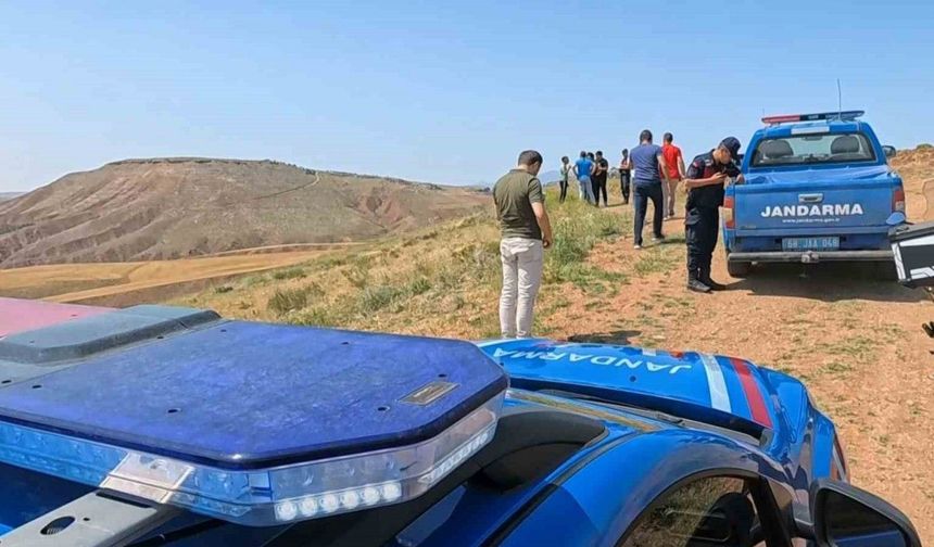 Kayıp genç dağda ağır yaralı bulundu