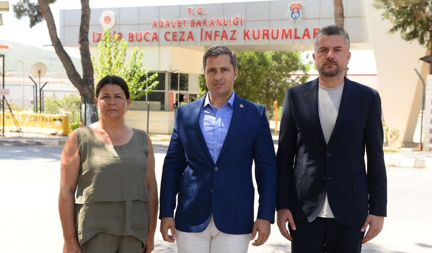 CHP'li Yücel'den Aslanoğlu ve Soyer'e ziyaret: Her ikisi de dimdik ayakta