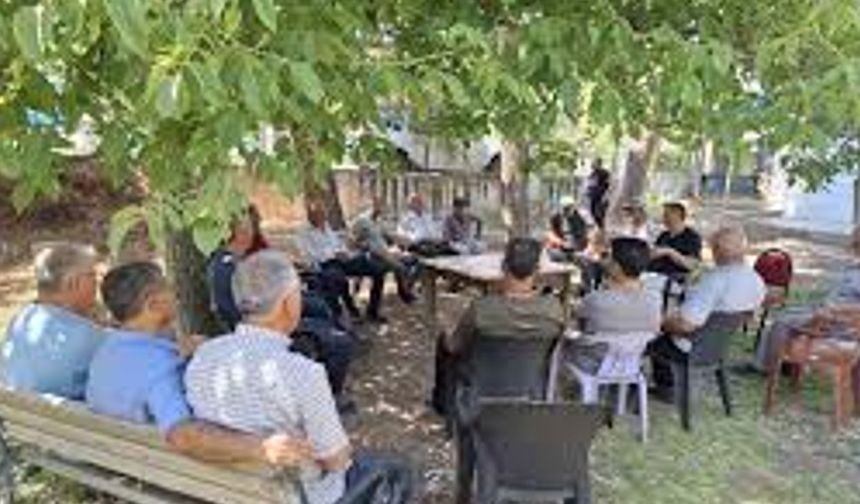 Uşak'ta yeni destekleme modeli ve kuraklık tedbirleri çiftçilere anlatıldı